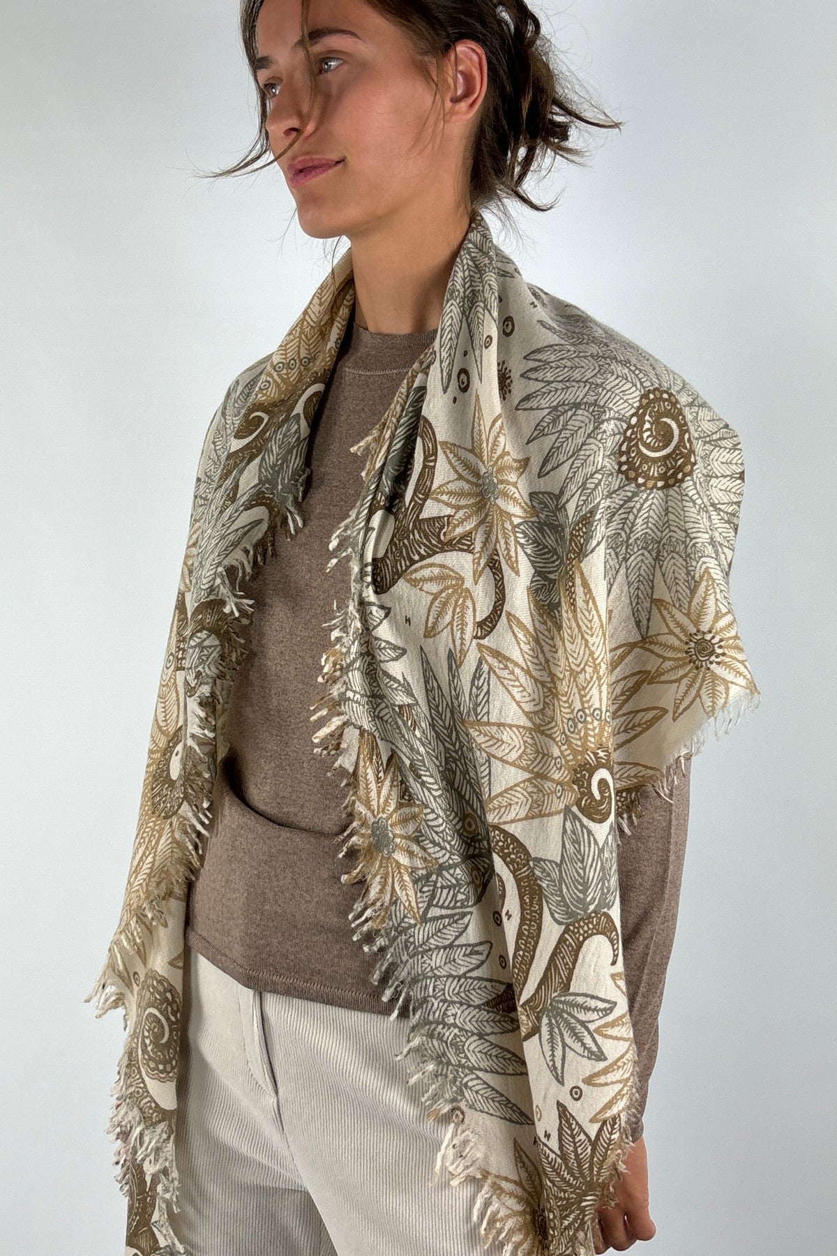 Hemisphere Inke stole kasjmier &amp; wol – Ecru/Mustard