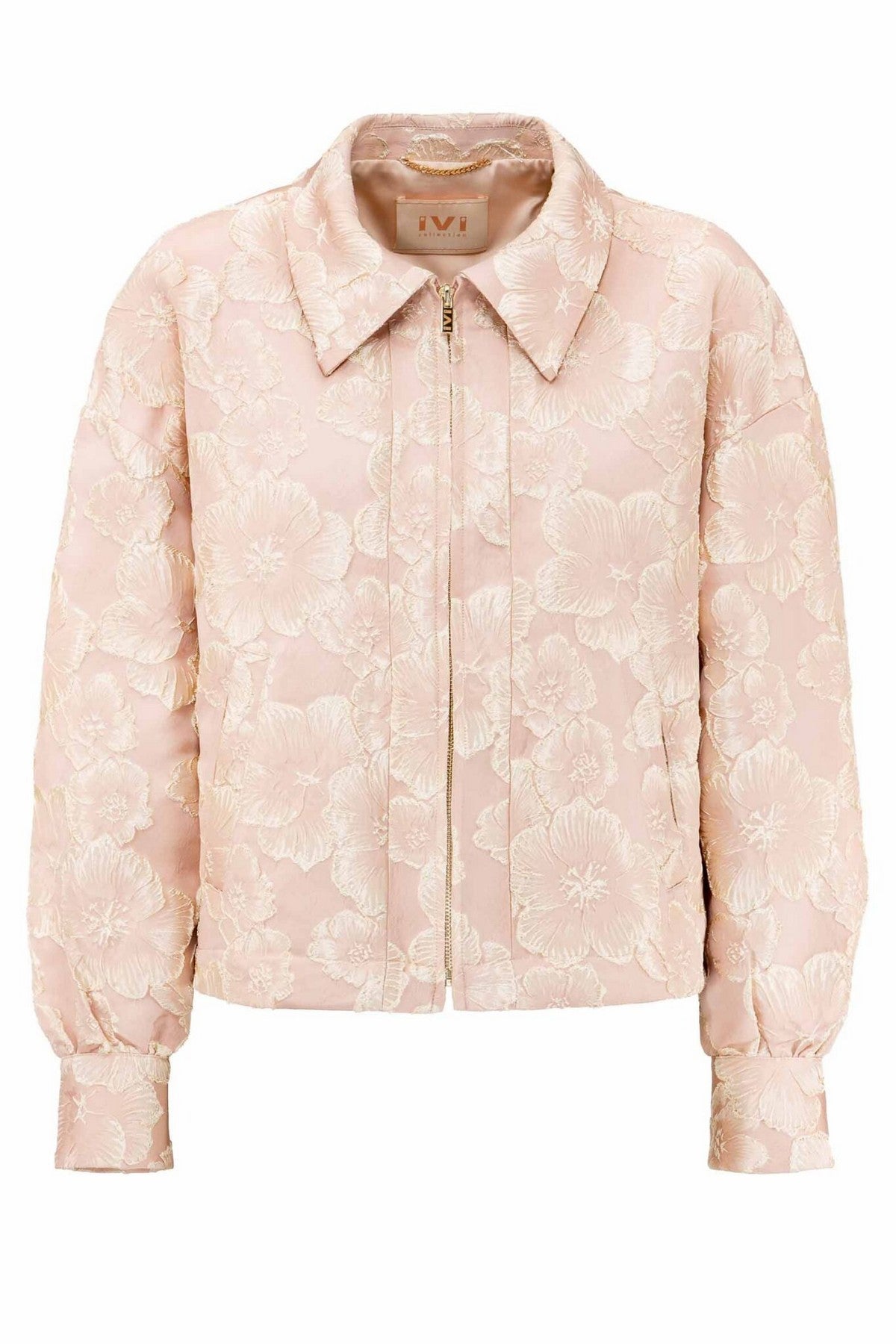 26108040: Poederroze satijnen blouson van IVI Collection met ingeweven jacquard bloemen en een goudkleurige rits.