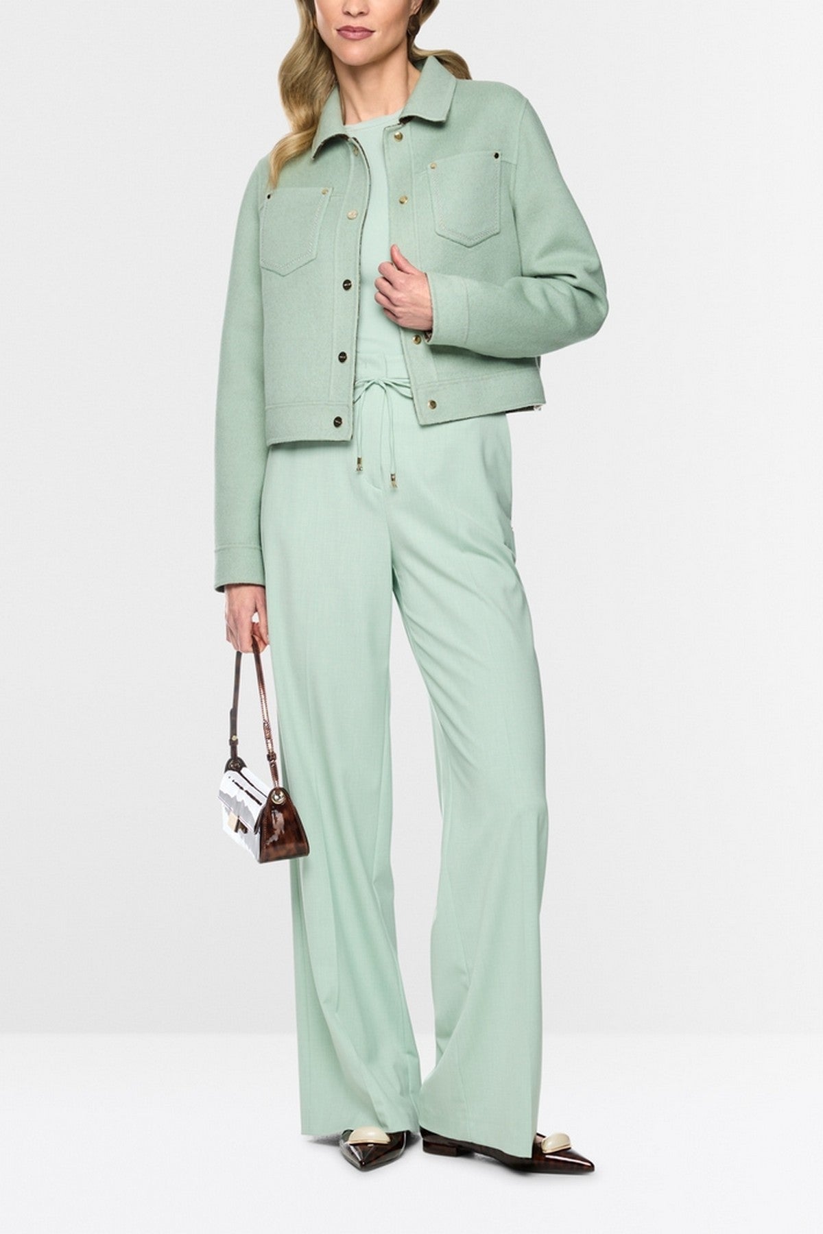 Marc Cain luxe omkeerbaar wollen jasje Silt Green – BC 12.06 W23 | 505