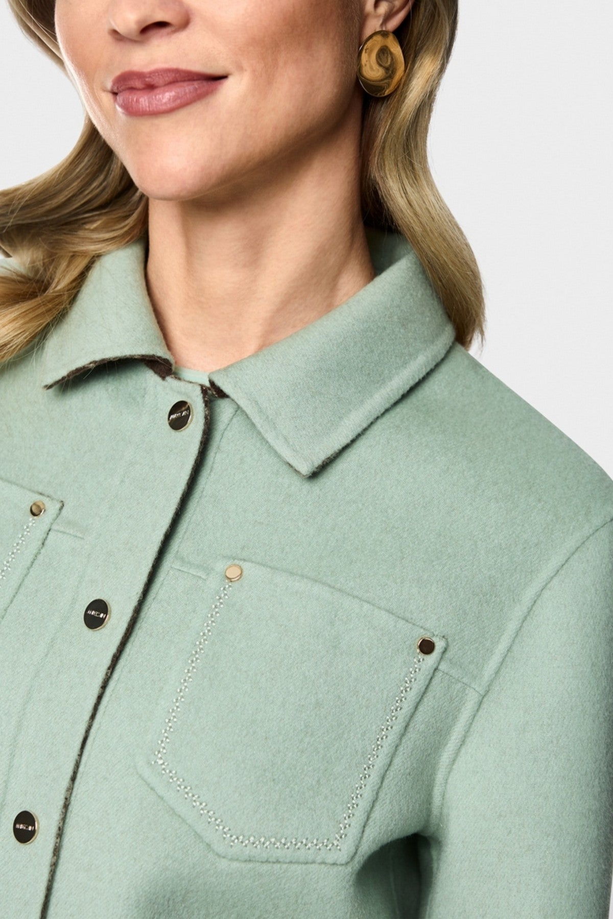 Marc Cain luxe omkeerbaar wollen jasje Silt Green – BC 12.06 W23 | 505