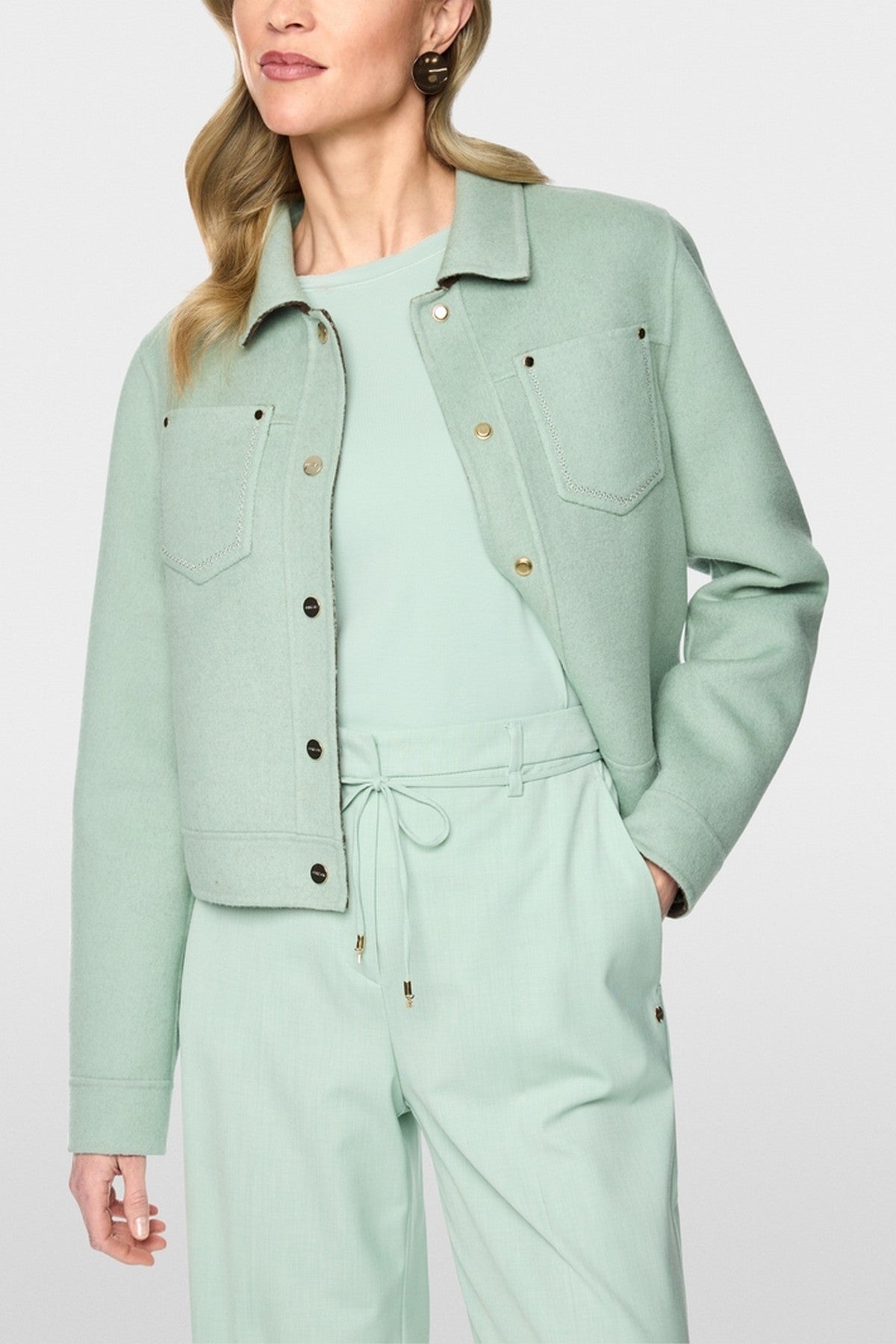Marc Cain luxe omkeerbaar wollen jasje Silt Green – BC 12.06 W23 | 505