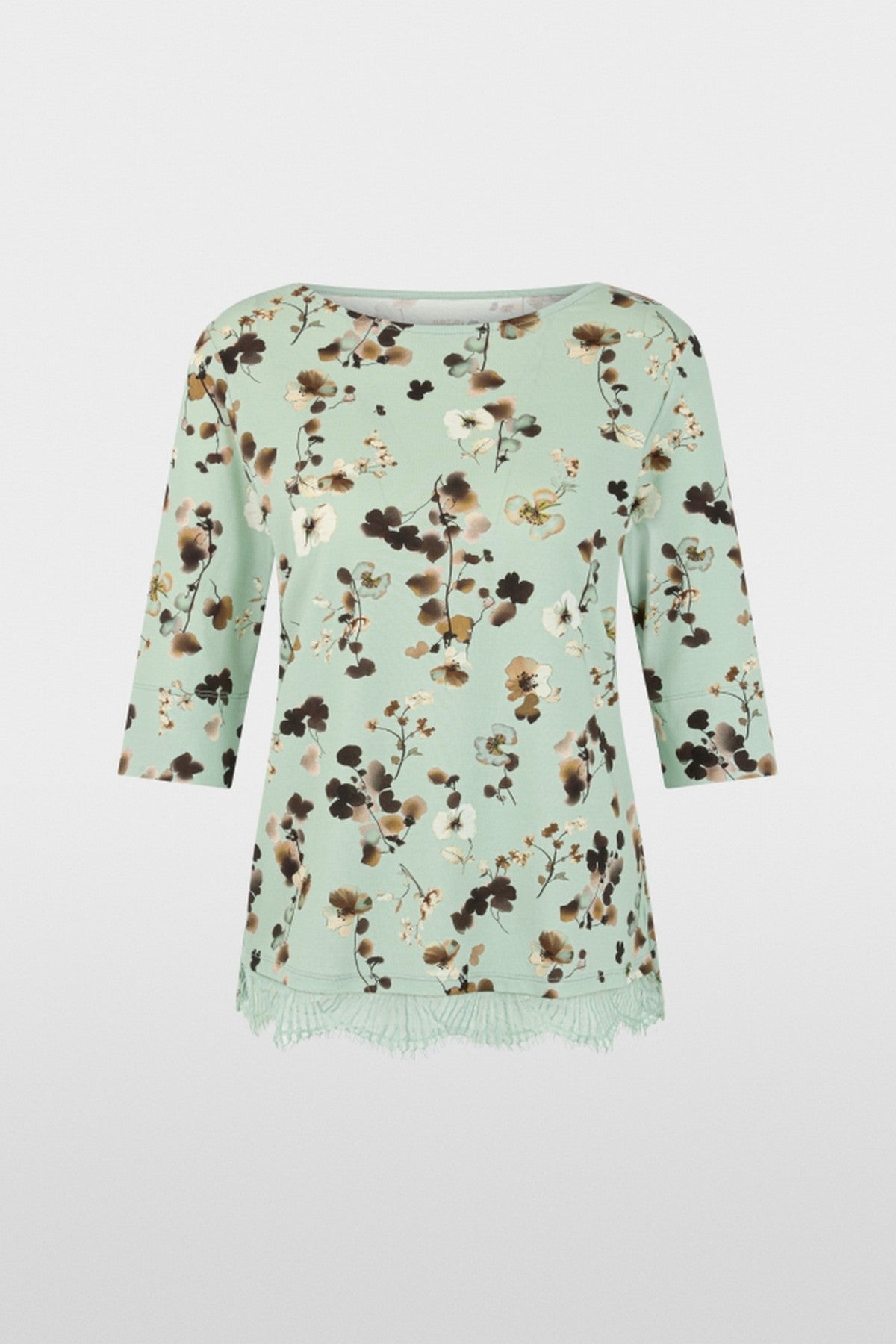 BC4831J47 Marc Cain bloemenshirt in Silt Green met bloemenprint, boothals en kanten applicatie