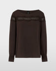 BC5122W90 Marc Cain blouse met kant in Seal Brown en lange mouwen
