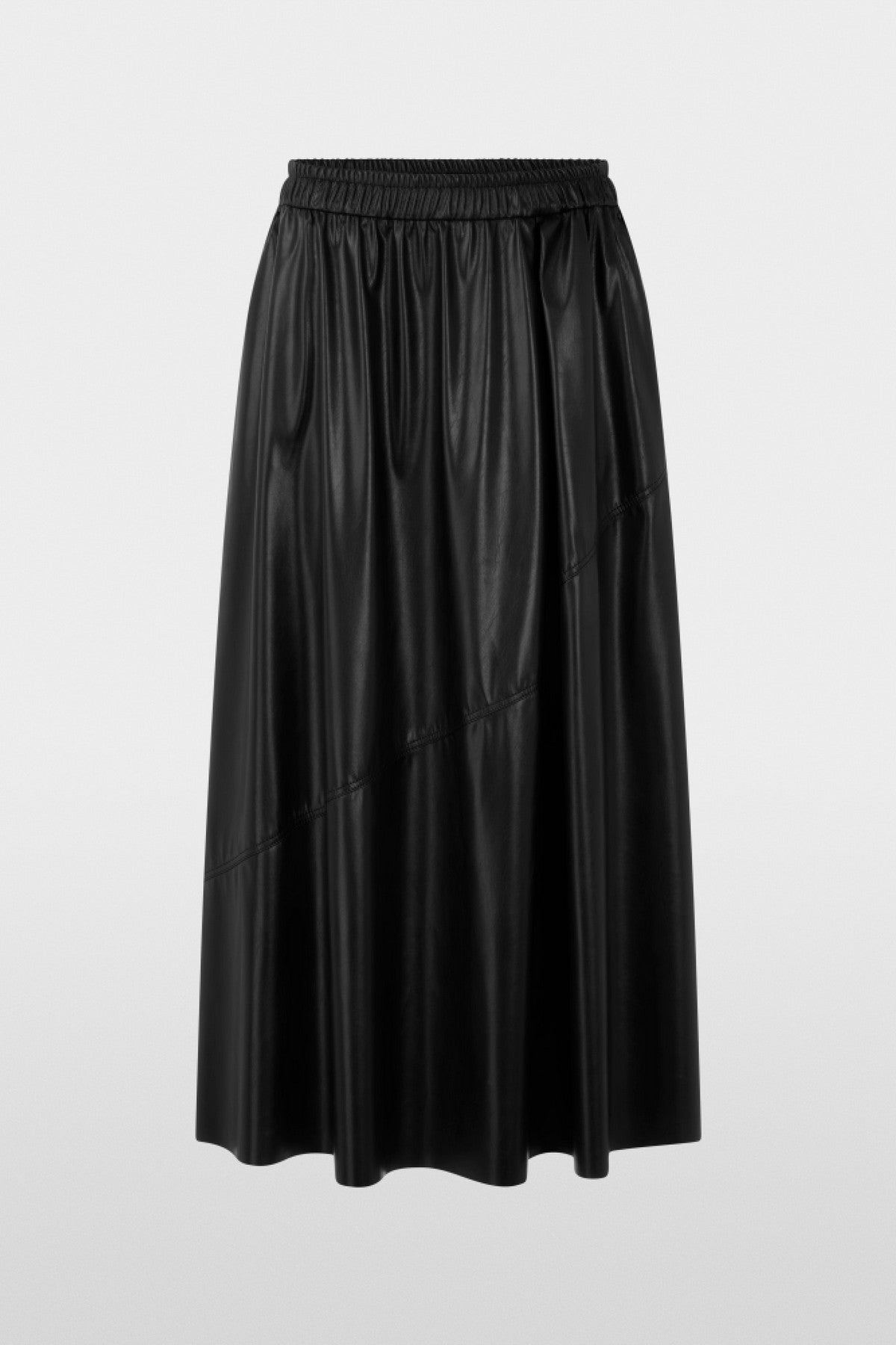 Marc Cain midi-rok in leerlook in Black New met asymmetrische naad