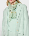 Marc Cain zijden sjaal met bloemenprint Silt Green – BC B4.15 Z56 | 505