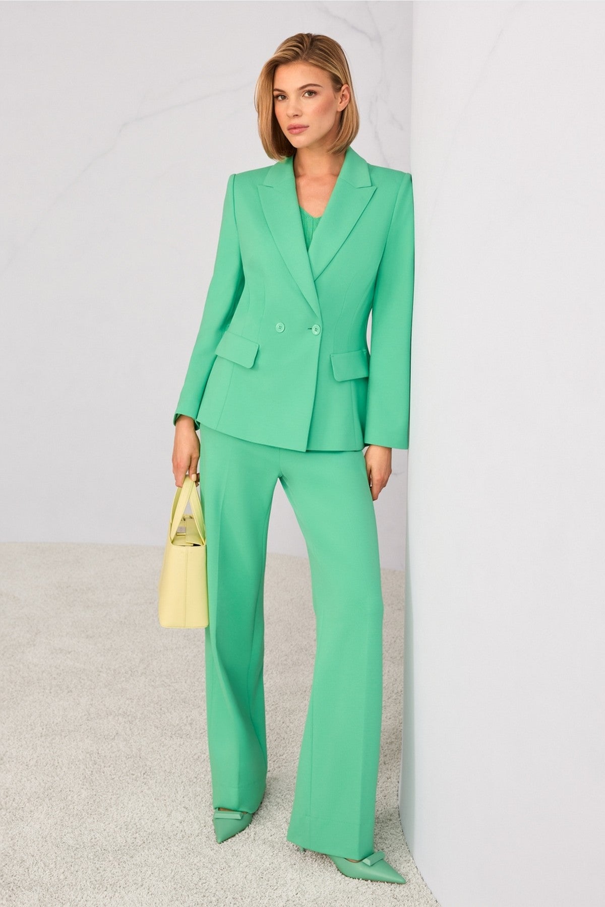 Marc Cain Collections - Getailleerde blazer - Bright Jade - AC 34.21 J42 col. 550