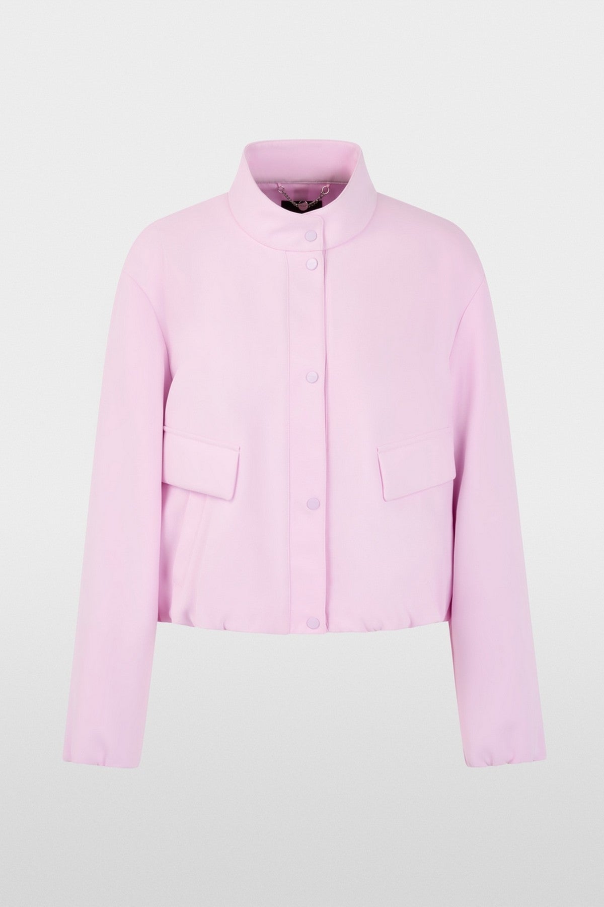 Marc Cain Collections licht jasje in pink tulle met opstaande kraag en boxy pasvorm.