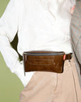 Marie Martens Coachella crossbody- en heuptas in Khaki Green vintage crinkle lakleer