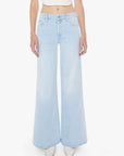10415-1008-BIY: Lichtblauwe wide-leg jeans The Roller Sneak van Mother met een jaren '70 geïnspireerd silhouet en mid-rise taille.