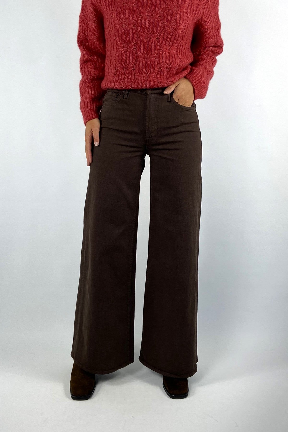 MOTHER The Undercover Sneak wide leg jeans in Chocolate met hoge taille en 'M'-borduring