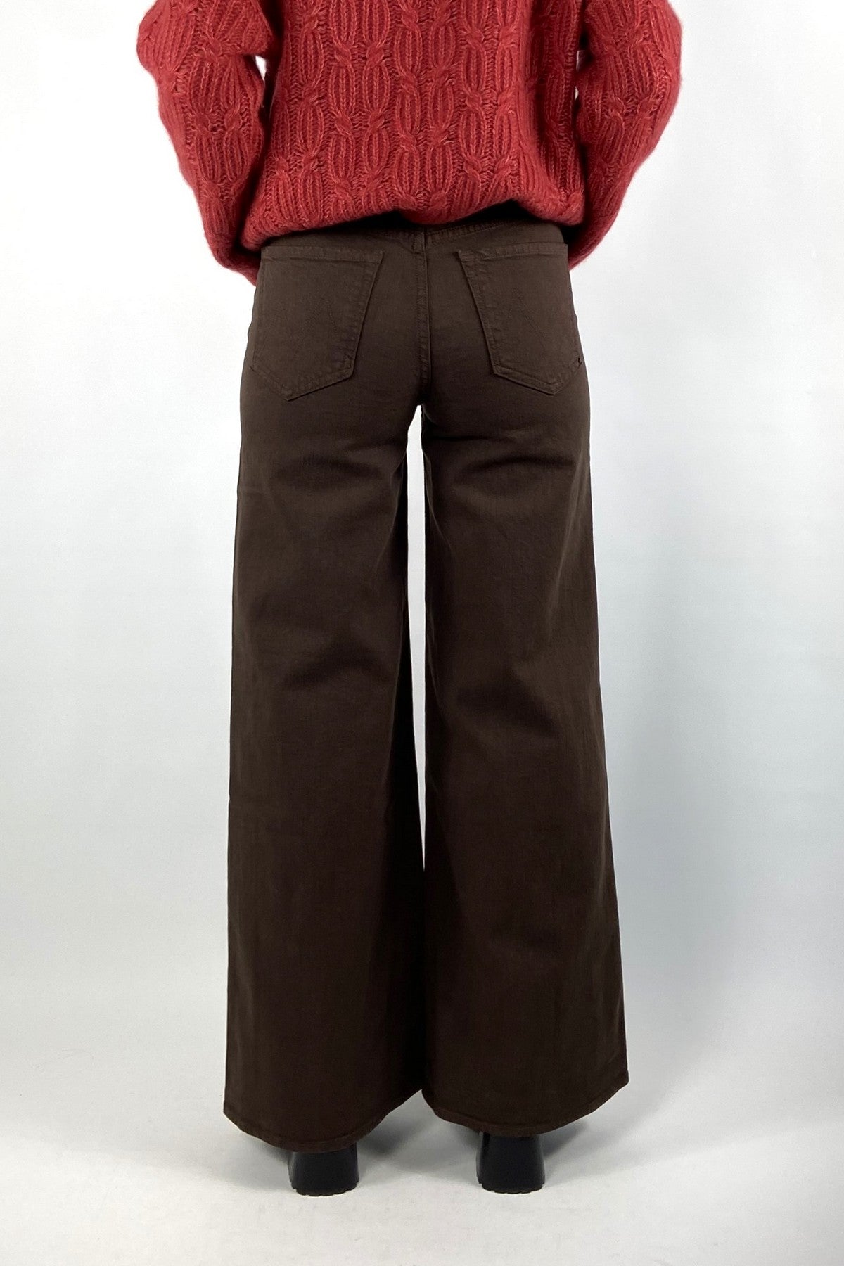 MOTHER The Undercover Sneak wide leg jeans – Chocolate