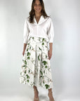 Wit-groene katoenen Epi rok van Natan voorzien van een gedetailleerde irisbloemenprint en elegante plooien voor extra volume.