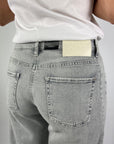 9251 5279 Cambio dames jeans grijs met vintage effecten en laser details