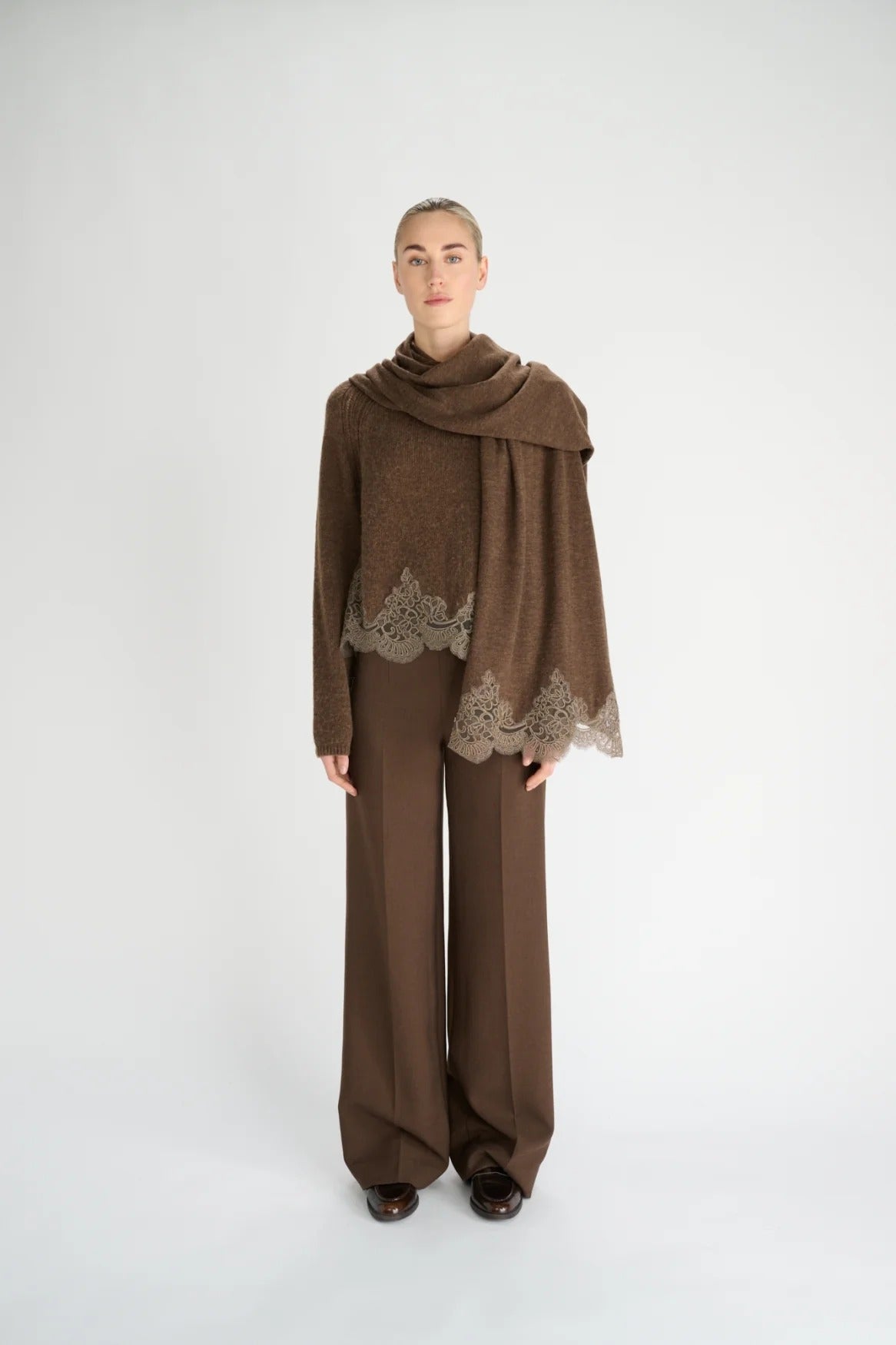 Oscar The Collection Brad Scarf Woodland wollen sjaal met kanten boord