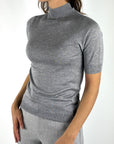 Oscar The Collection Cerine top met hoge hals – Imperial Grey