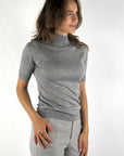 Oscar The Collection Cerine top met hoge hals – Imperial Grey