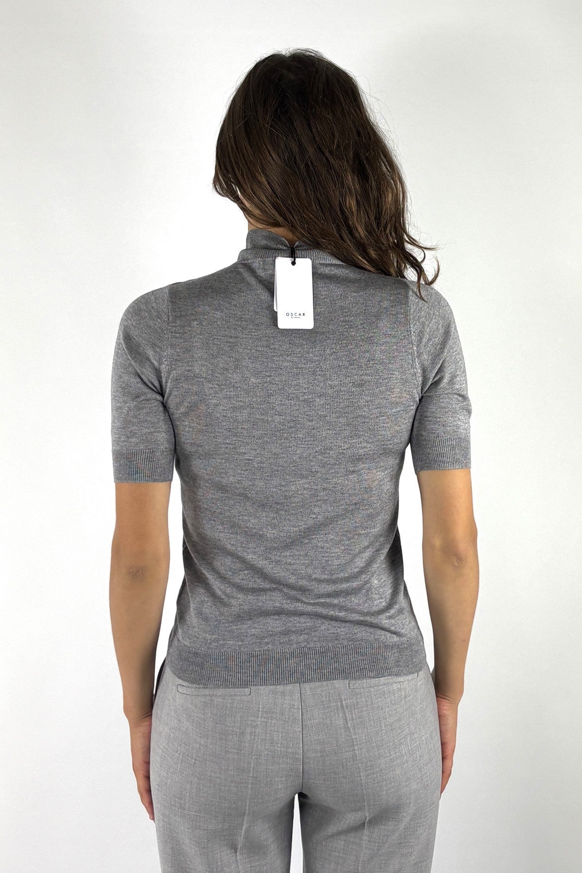 Oscar The Collection Cerine top met hoge hals – Imperial Grey