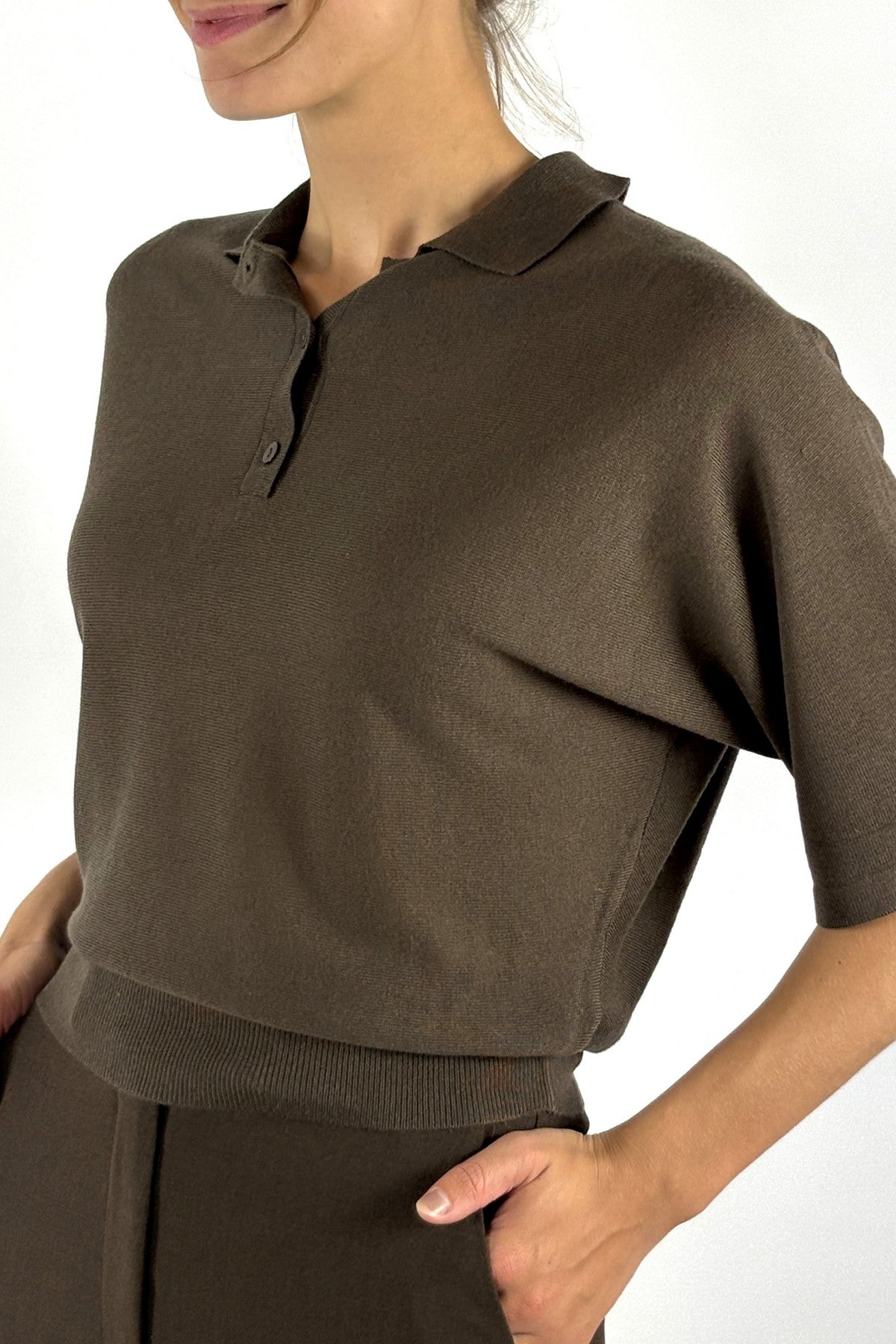 Oscar The Collection Jackie polo top relaxed fit – Espresso