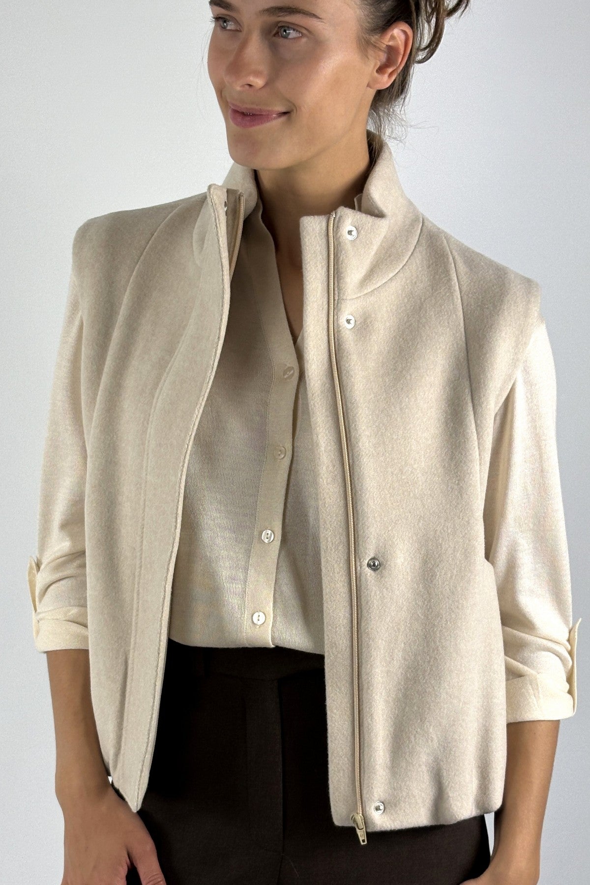 Oscar The Collection Rick Jacket bodywarmer met opstaande kraag – Macademia
