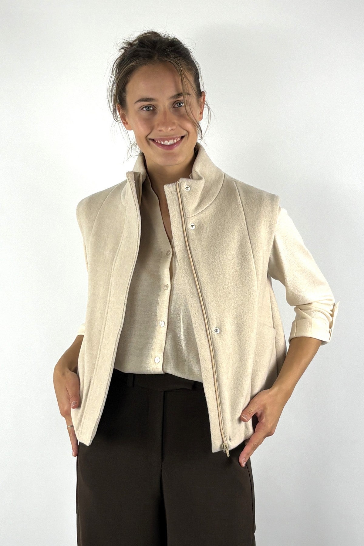 Oscar The Collection Rick Jacket bodywarmer met opstaande kraag – Macademia