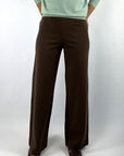Seductive Kimberly wide leg broek in Choco met elastische taille en zachte viscosejersey