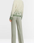 Marc Cain Collections - XC 41.15 M20 | 503 - Pull kort onder motief soft sage