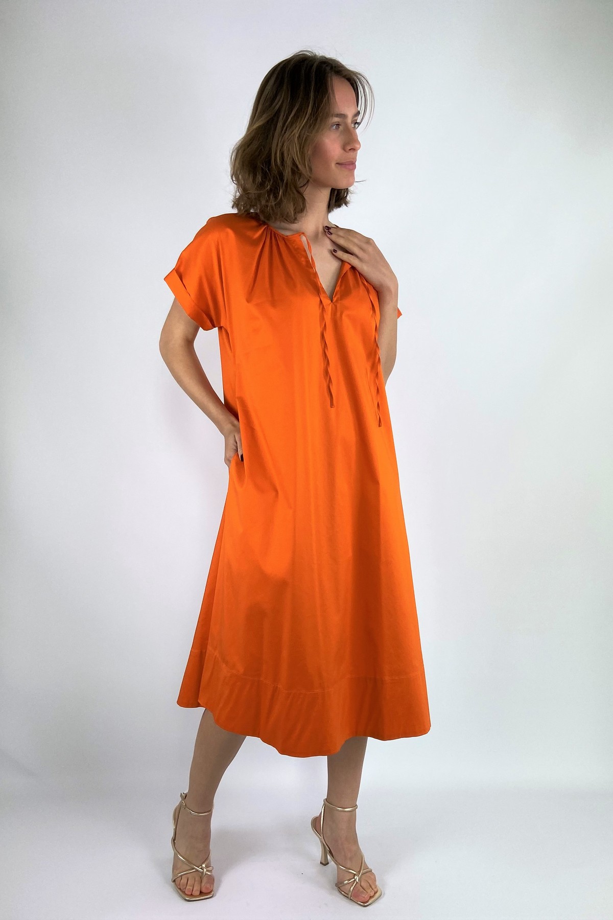 Kleed katoen V lintjes in de kleur oranje van het merk FFC