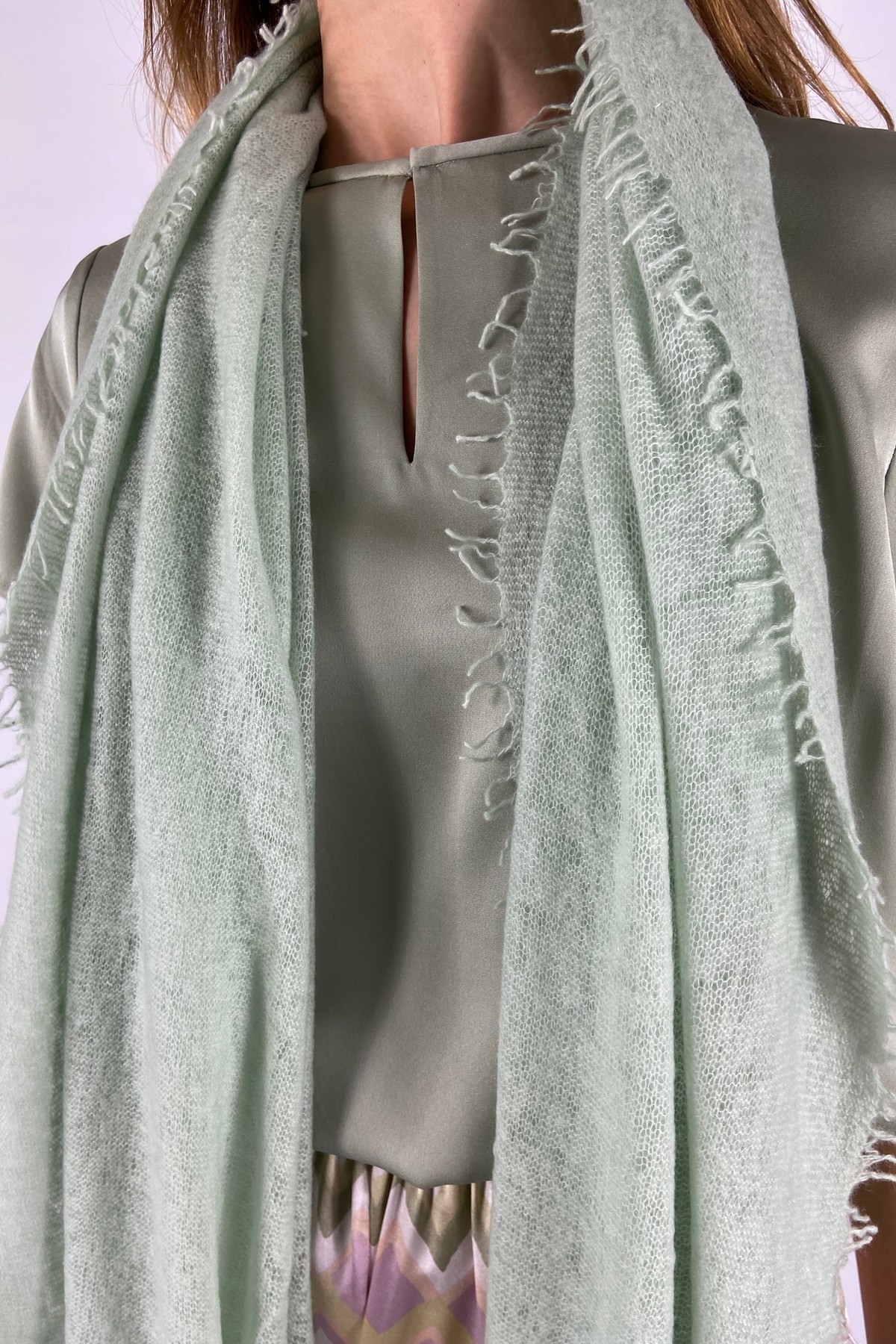 Sjaal 70x200cm 100% cashmere in de kleur  van het merk Hemisphere