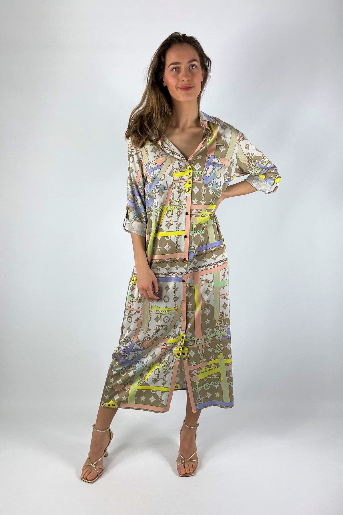 Mucho Gusto - Dress Cesaro 078 - Kleed lang kettingprint pastels