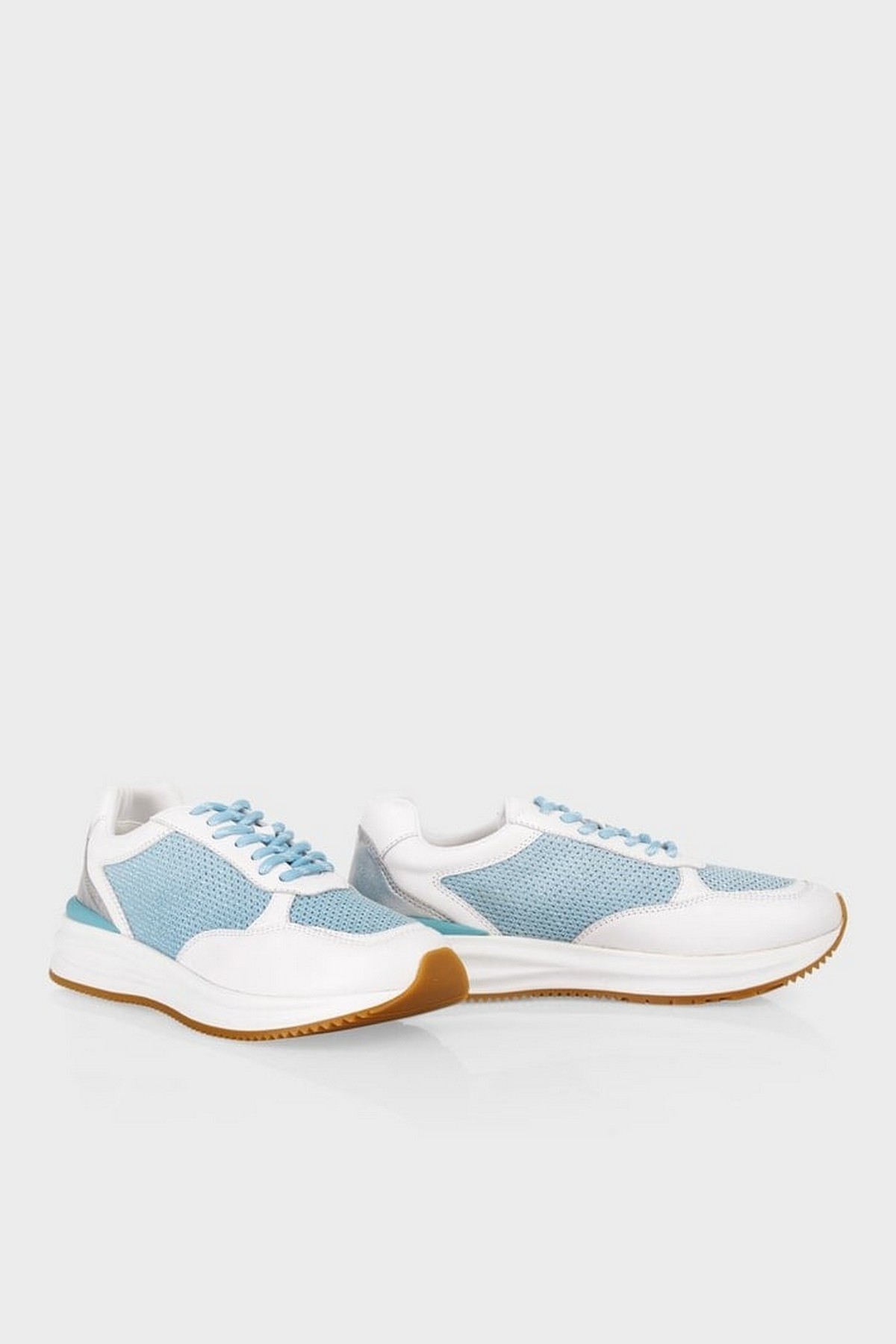 Sneaker mesh in de kleur wit blauw van het merk Marc Cain Shoes