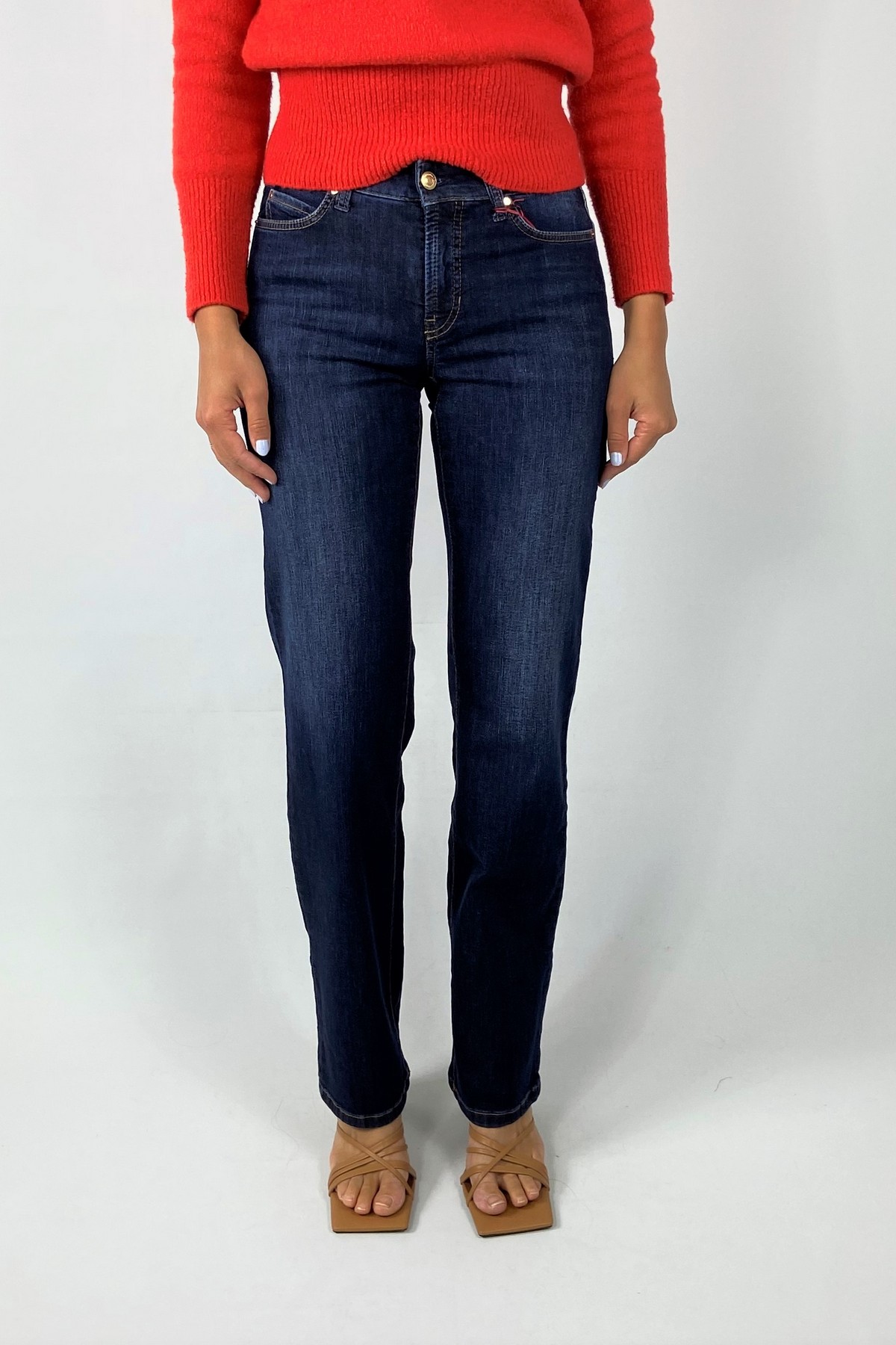 Jeans recht in de kleur mediumblue van het merk Cambio